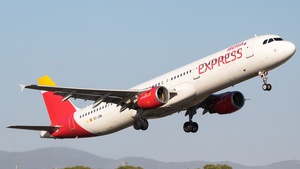 Photo of EC-JDM - Airbus A321-213 operated by Iberia Express