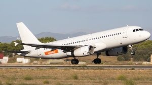 Photo of ES-SAP - Airbus A320-232 operated by easyJet (opb SmartLynx Estonia)