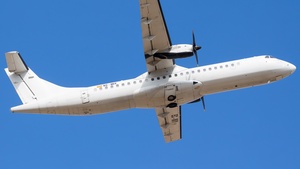 Photo of EC-MIY - ATR 72-500(F) operated by Swiftair