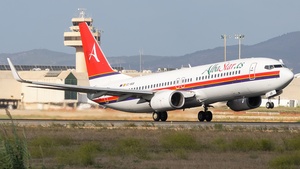 Photo of EC-NAB - Boeing 737-81Q operated by AlbaStar