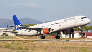 Photo of OY-KBH - Airbus A321-232 operated by SAS Scandinavian Airlines