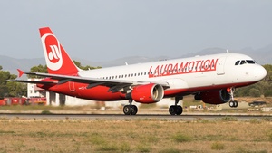 Photo of OE-LOD - Airbus A320-214 operated by Laudamotion