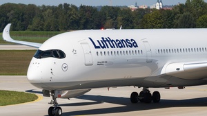 Photo of D-AIXH - Airbus A350-941 operated by Lufthansa