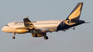 Photo of AP-BNM - Airbus A319-132 operated by Shaheen Air