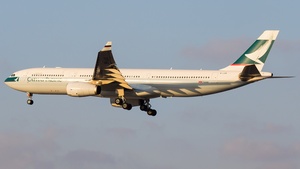 Photo of B-LAR - Airbus A330-343 operated by Cathay Pacific Airways