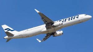 Photo of OH-LZK - Airbus A321-231 operated by Finnair