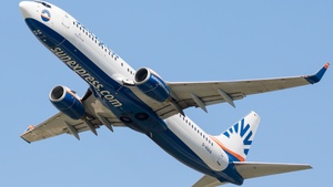 Photo of D-ASXA - Boeing 737-8Z9 operated by SunExpress Germany