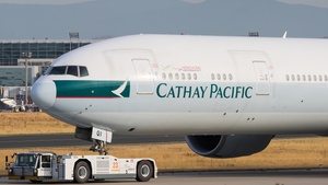 Photo of B-KQI - Boeing 777-367(ER) operated by Cathay Pacific Airways