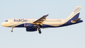 Photo of VT-IEH - Airbus A320-232 operated by IndiGo