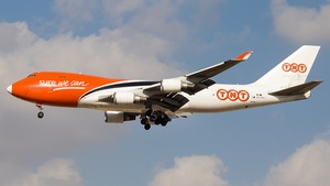 Photo of OO-THA - Boeing 747-4HAF(ER) operated by TNT Airways