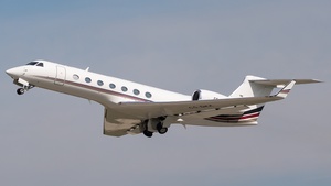 Photo of CS-DKK - Gulfstream GV-SP (G550) operated by NetJets Europe