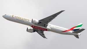 Photo of A6-EGR - Boeing 777-31H(ER) operated by Emirates