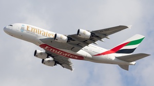 Photo of A6-EEC - Airbus A380-861 operated by Emirates