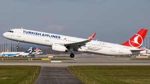 Photo of TC-JTJ - Airbus A321-231 operated by Turkish Airlines