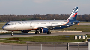 Photo of VP-BUM - Airbus A321-211 operated by Aeroflot