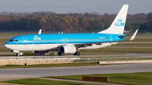 Photo of PH-BXL - Boeing 737-8K2 operated by KLM Royal Dutch Airlines
