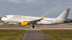 Photo of EC-MAO - Airbus A320-214 operated by Vueling