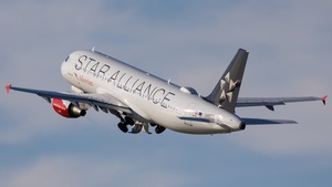 Photo of OE-LBZ - Airbus A320-214 operated by Austrian Airlines