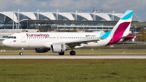 Photo of D-ABFO - Airbus A320-214 operated by Eurowings
