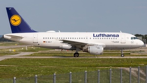 Photo of D-AILY - Airbus A319-114 operated by Lufthansa