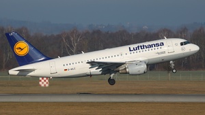 Photo of D-AILC - Airbus A319-114 operated by Lufthansa