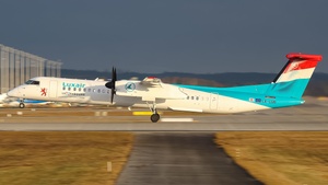 Photo of LX-LGN - Bombardier DHC-8-402 Dash 8 Q400 operated by Luxair