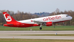 Photo of D-ABNN - Airbus A320-214 operated by Air Berlin