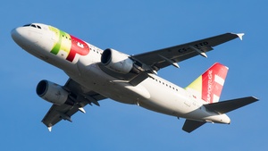 Photo of CS-TTD - Airbus A319-111 operated by TAP Air Portugal