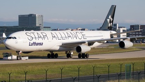 Photo of D-AIGY - Airbus A340-313 operated by Lufthansa