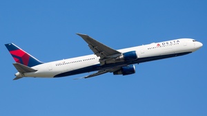 Photo of N838MH - Boeing 767-432(ER) operated by Delta Air Lines