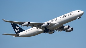 Photo of D-AIFF - Airbus A340-313 operated by Lufthansa