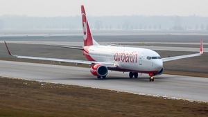 Photo of D-ABBJ - Boeing 737-86Q operated by Air Berlin