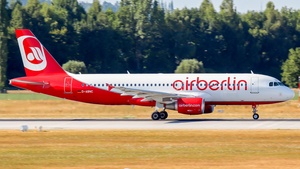 Photo of D-ABNC - Airbus A320-214 operated by Air Berlin