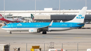 Photo of PH-BXB - Boeing 737-8K2 operated by KLM Royal Dutch Airlines