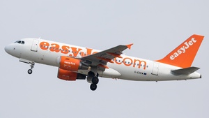 Photo of G-EZEW - Airbus A319-111 operated by easyJet