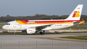 Photo of EC-KUB - Airbus A319-111 operated by Iberia