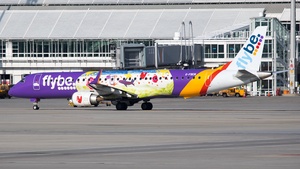 Photo of G-FBEM - Embraer ERJ-195LR operated by flybe