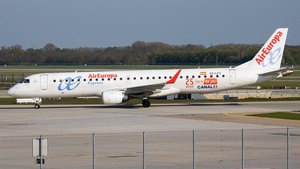 Photo of EC-LFZ - Embraer ERJ-195LR operated by Air Europa Express (opb Aeronova)