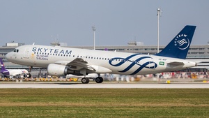 Photo of HZ-ASF - Airbus A320-214 operated by Saudia