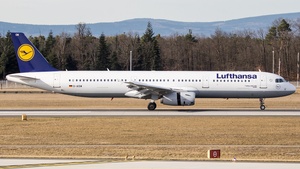 Photo of D-AISW - Airbus A321-231 operated by Lufthansa