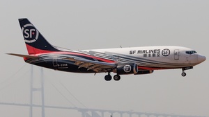 Photo of B-2988 - Boeing 737-36R(SF) operated by SF Airlines