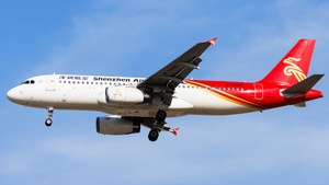 Photo of B-6806 - Airbus A320-232 operated by Shenzhen Airlines
