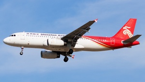 Photo of B-6781 - Airbus A320-232 operated by Shenzhen Airlines