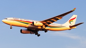 Photo of B-8951 - Airbus A330-243 operated by Tibet Airlines