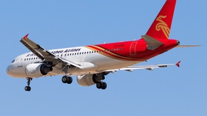 Photo of B-6359 - Airbus A320-214 operated by Shenzhen Airlines