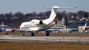 Photo of N470QS - Gulfstream GIV-X (G450) operated by NetJets