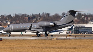 Photo of N584ER - Gulfstream GIV operated by MSP Recovery Aviation