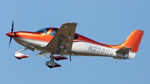 Photo of N238RS - Cirrus SR22 G6 GTS operated by Nassau Flyers