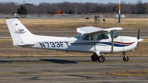 Photo of N733FT - Cessna 172N Skyhawk operated by Global Aviation Center