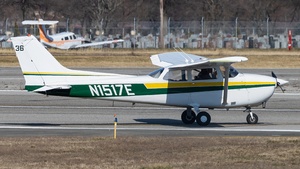 Photo of N1517E - Cessna 172N Skyhawk operated by Heavy Metal Air